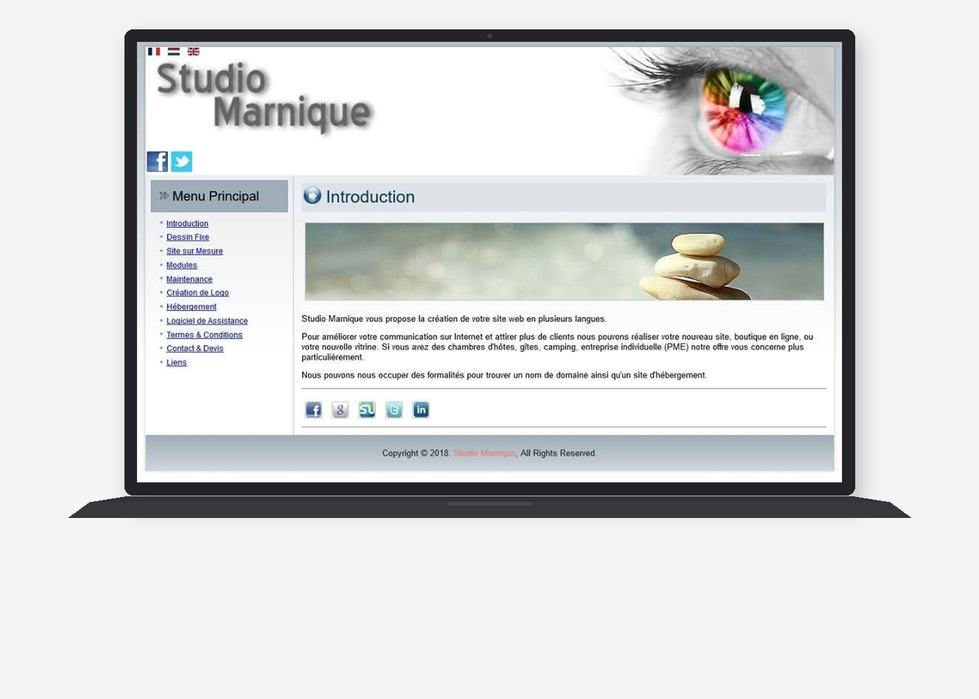 Studio Marnique oude website — verouderd webdesign bureau met sidebar menu